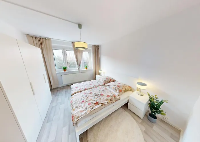 Апартаменты Moderner Plattenbaucharme Mit Wlan *